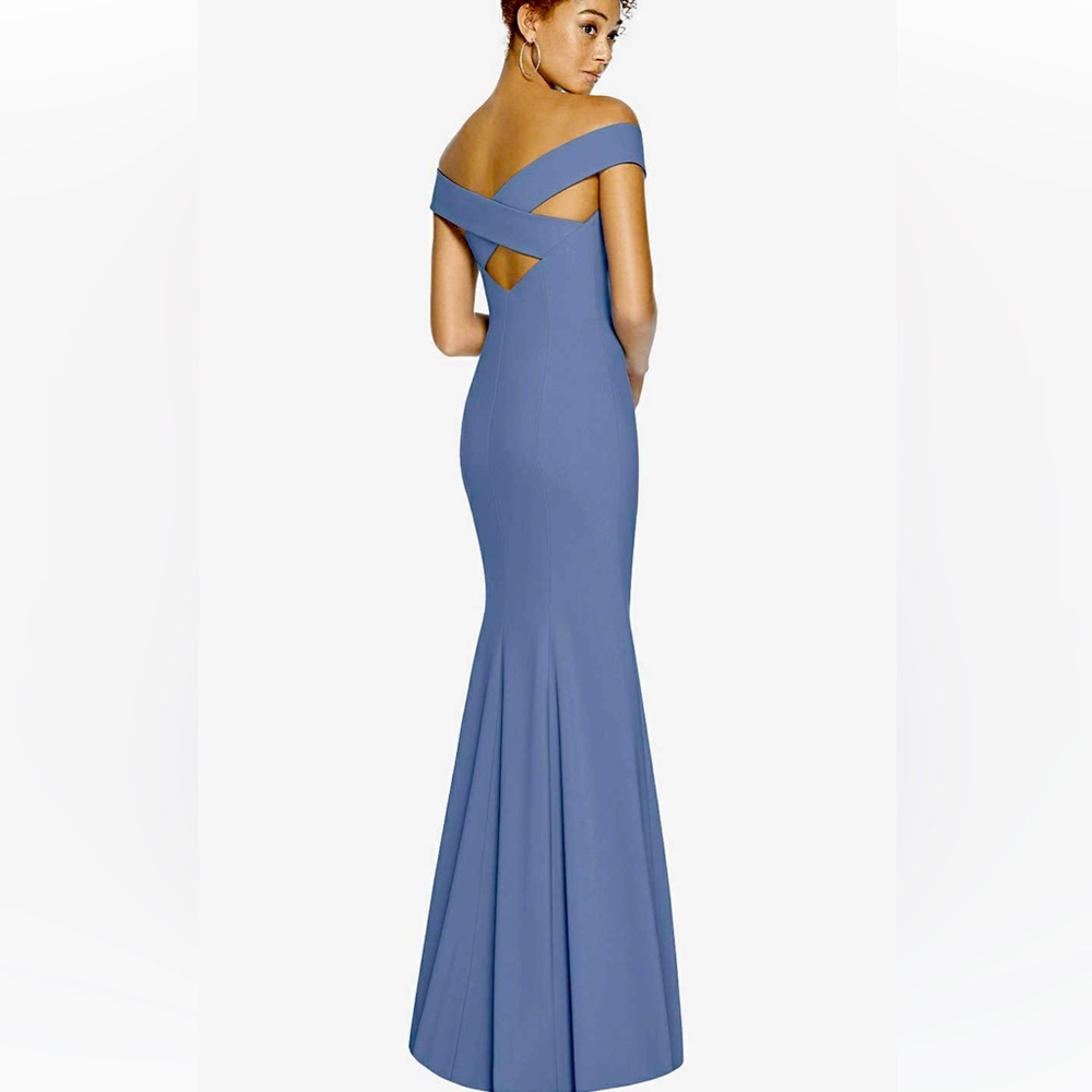 OFF-THE-SHOULDER CRISS CROSS BACK TRUMPET GOWN